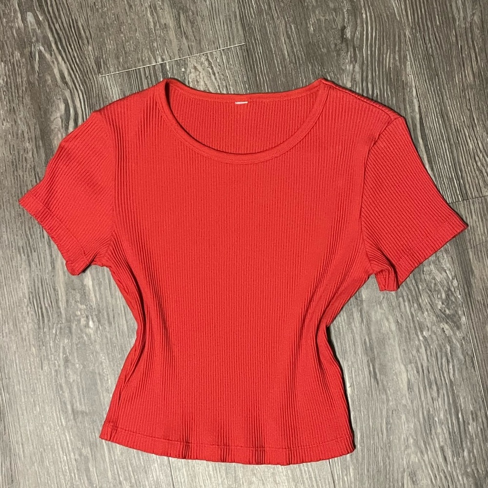 Ribbed Red Uniqlo Crop Top
